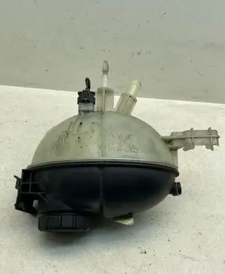 Mercedes-Benz GLK (X204) Coolant expansion tank/reservoir A2045000549