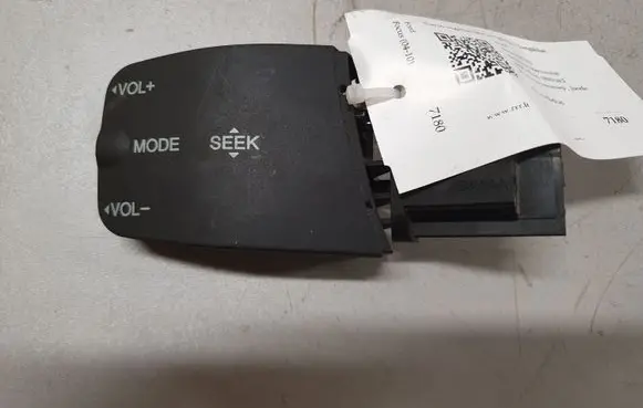 Ford Focus Sound control switch 758710 3M5T14K147