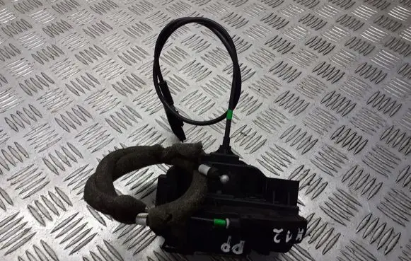 Nissan Micra Front door lock