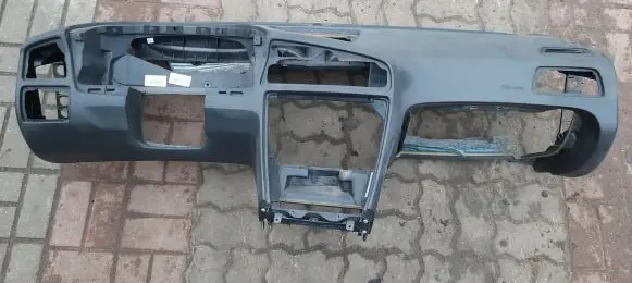 Volvo S60 Dashboard