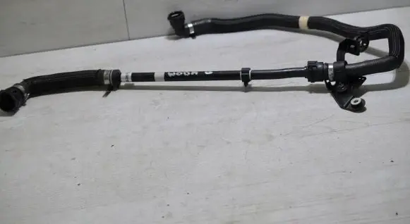 Alfa Romeo Giulia Engine coolant pipe/hose 505367757