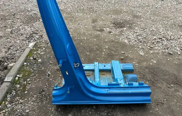 Audi A4 S4 B9 Pillar (middle) 