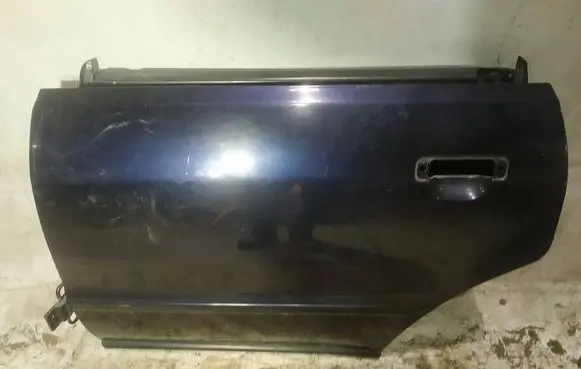 Audi A4 S4 B5 8D Rear door melynos