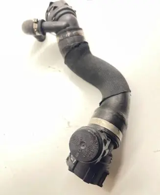 BMW X5 E70 Engine coolant pipe/hose