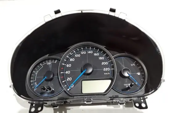 Toyota Yaris Speedometer (instrument cluster) 838000DT70