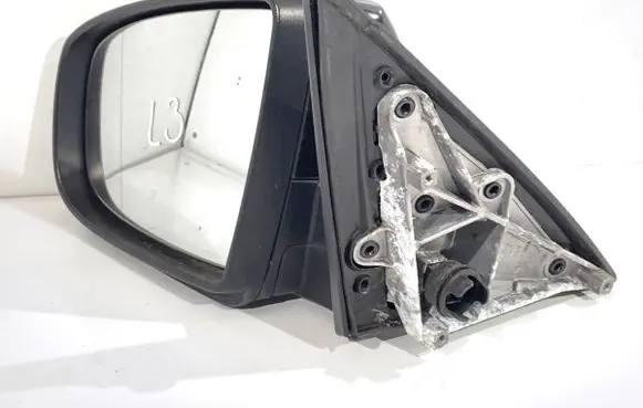 Front door electric wing mirror