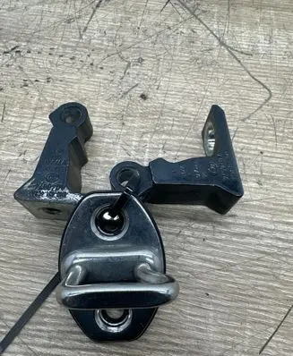 Porsche Cayenne (92A) Front door hinge set 8K0831402A A046574