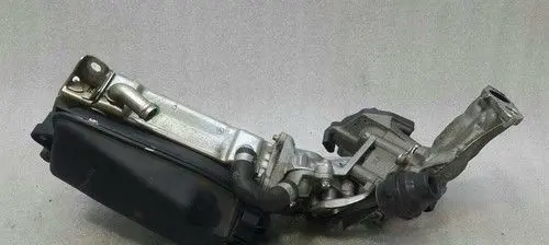 Mercedes-Benz C W205 EGR valve cooler A6511400675