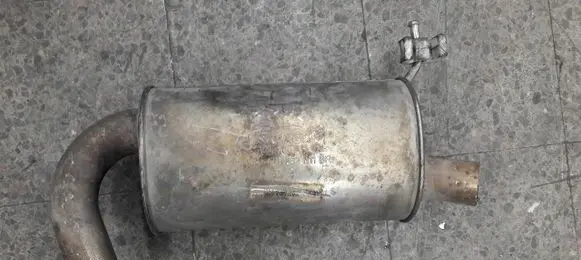 Skoda Octavia Mk2 (1Z) Middle muffler/silencer 