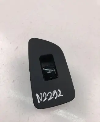 Volvo XC90 Electric window control switch 31376458