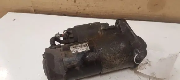 Opel Insignia A Starter motor 55352882 M001T30172