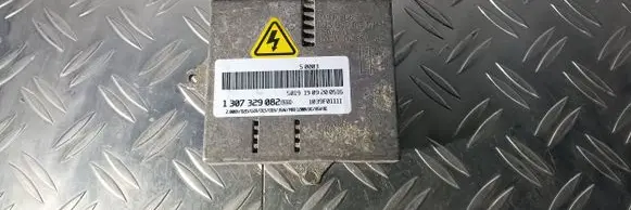 Mercedes-Benz C W203 Headlight ballast module Xenon 1307329082 50199909200116