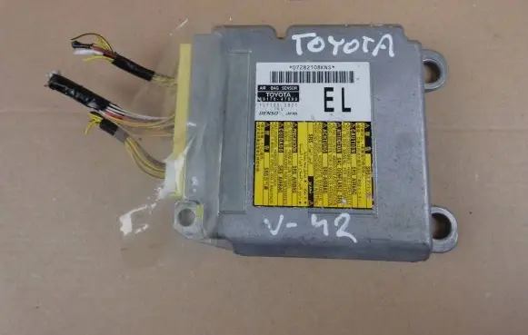Toyota Prius (XW50) Airbag control unit/module 8917047890