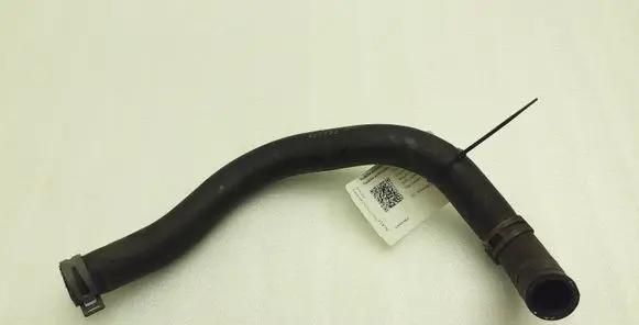Porsche Cayenne (92A) Engine coolant pipe/hose 7P5815986