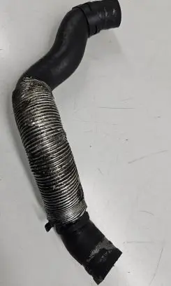 Volkswagen PASSAT B6 Engine coolant pipe/hose