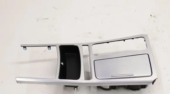 KIA Stinger Other interior part B4701-505530
