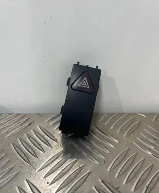 Mercedes-Benz E W212 Hazard light switch 2129052600