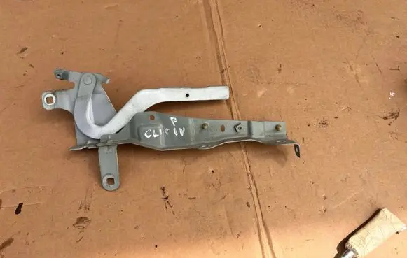 Renault Clio IV Engine bonnet/hood hinges 641345024R