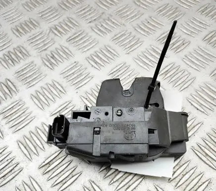 Peugeot 208 I Tailgate/trunk/boot lock/catch/latch 9816195380