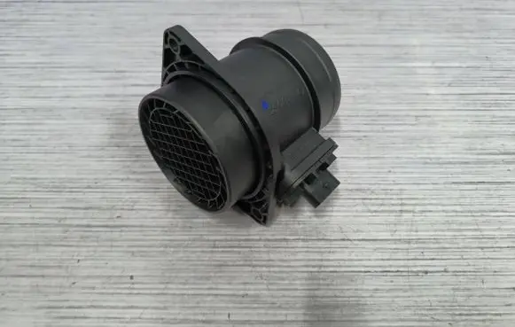 Mini Cooper Countryman R60 Mass air flow meter 0280218241 7597085