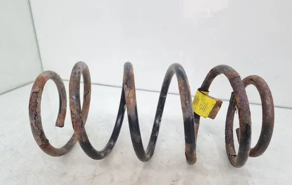 Toyota Prius (XW30) Front coil spring 