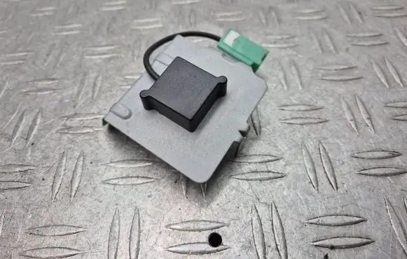 Aerial GPS antenna