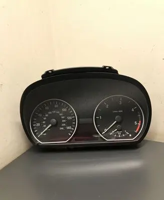 BMW 1 E81 E87 Speedometer (instrument cluster)