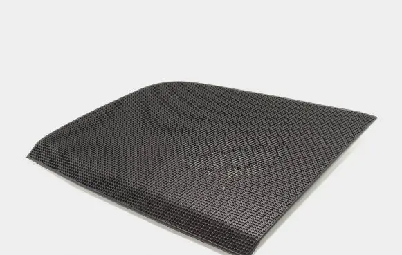 Side speaker trim/cover