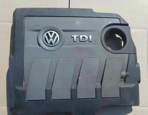 Volkswagen Polo V 6R Engine cover (trim) 03L103925AT 03L103925BA
