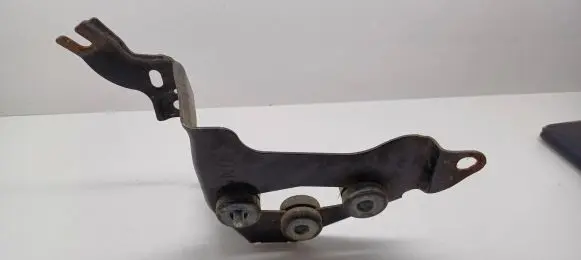 Subaru Outback (BS) ABS pump bracket SNB