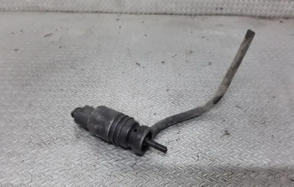 Mercedes-Benz ML W163 Windscreen/windshield washer pump