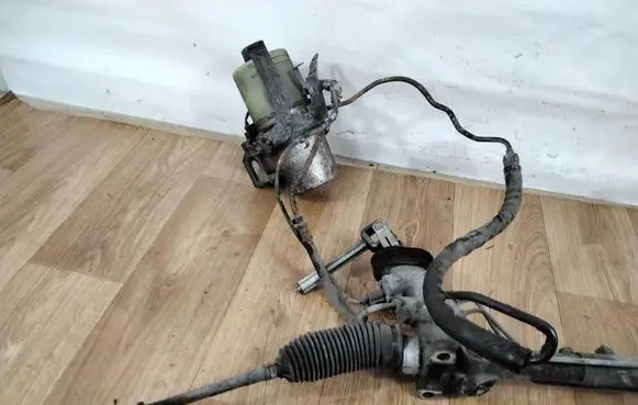 Skoda Fabia Mk1 (6Y) Steering rack