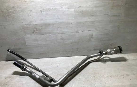 Ford Focus Fuel tank filler neck pipe JX619032AE