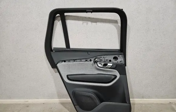 Volvo XC90 Rear door card panel trim 31366065