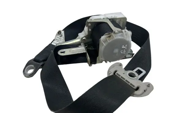 Toyota RAV 4 (XA40) Front seatbelt 7T4790P 265890 0C253