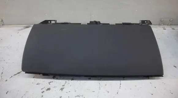 Tesla Model Y Glove box 164311000A Z0223413SB961