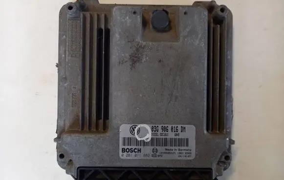 Volkswagen Caddy Engine control unit/module 03G906016DM 1039S06225 0281011882