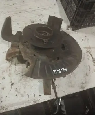 Mercedes-Benz ML W163 Rear wheel hub