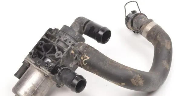BMW X1 F48 F49 Water pump 9890553