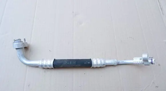 BMW i3 Air conditioning (A/C) pipe/hose 9291145