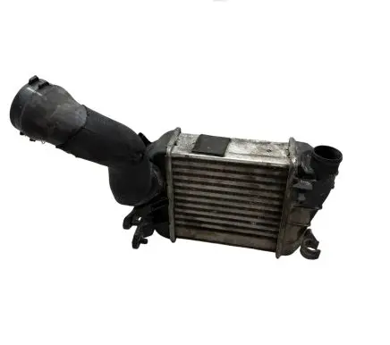 Audi A4 S4 B7 8E 8H Intercooler air channel guide 8E0145805R