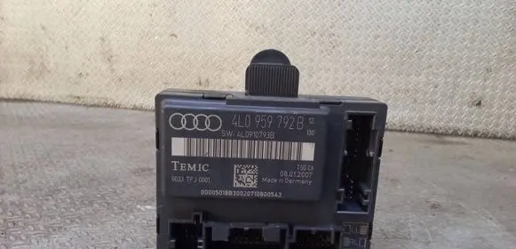 Audi Q7 4L Door control unit/module 4L0959792B