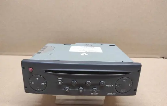 Renault Espace - Grand espace IV Radio/CD/DVD/GPS head unit 8200622634