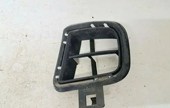 Honda Accord Front bumper lower grill