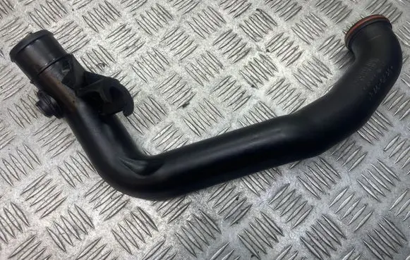 Mercedes-Benz A W168 Intercooler hose/pipe A1685280108 3101812