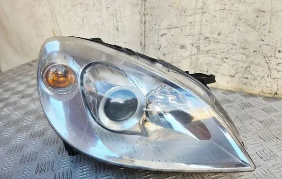 Mercedes-Benz A W169 Headlight/headlamp A1698208061 0301247502 1305235882