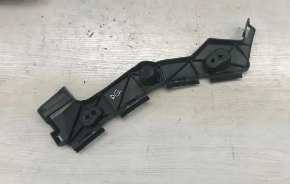 Ford C-MAX II Bumper support mounting bracket corner AM51R17E850AK AM51R17E850A