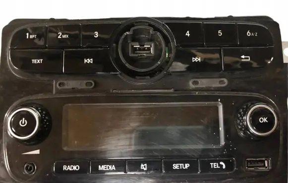 Smart ForFour II W453 Radio/CD/DVD/GPS head unit A4539009204