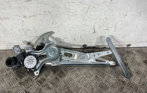 Toyota Prius (XW50) Front door window regulator with motor 0620203892 8571047140