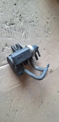 Audi A6 S6 C6 4F Turbo solenoid valve 1j0906627c